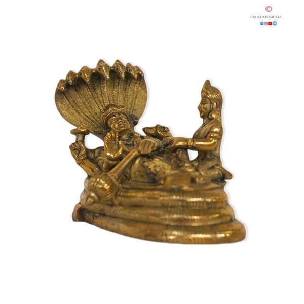 Statue of Vishnu Hindu God Stock Photo - Alamy